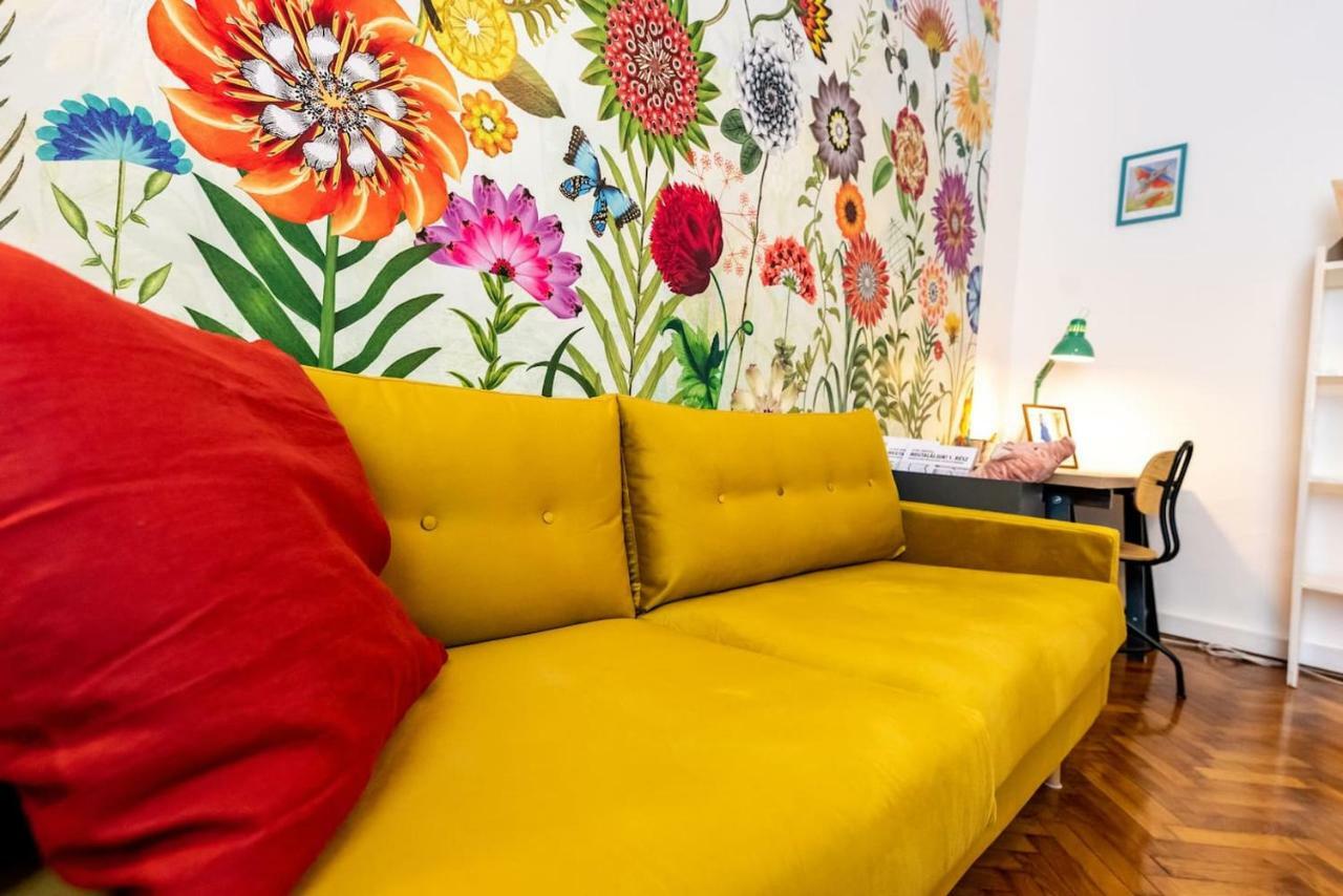 K5 - The Happy Home In The Nightlife Zone Budapest Bagian luar foto